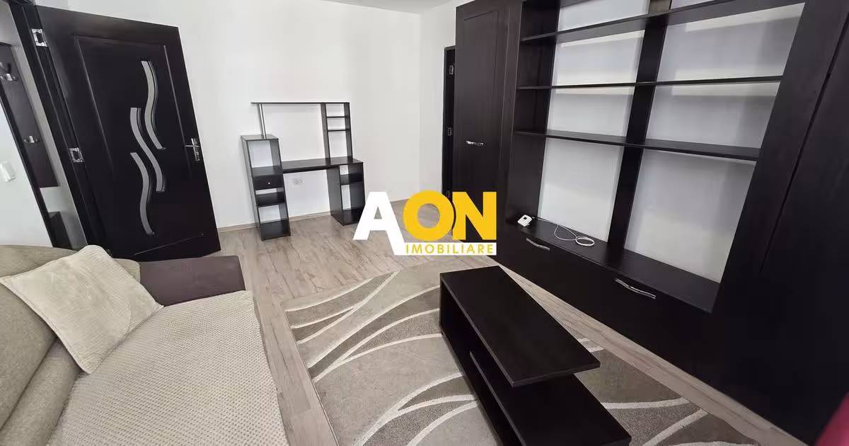 Apartament semidecomandat cu 2 camere în zona Central, Alba Iulia
