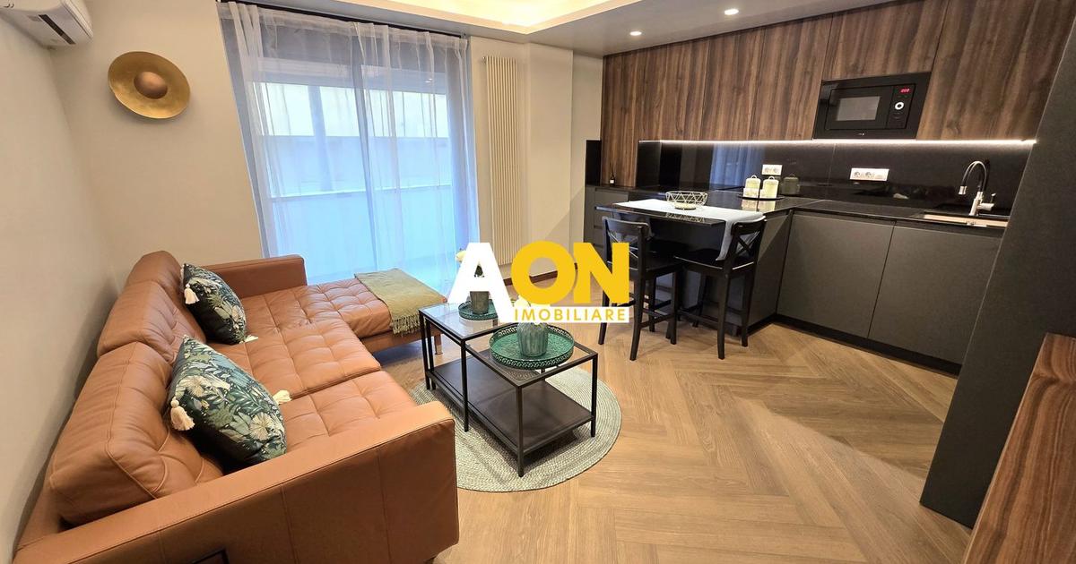 Apartament decomandat cu 2 camere în zona Central, Alba Iulia