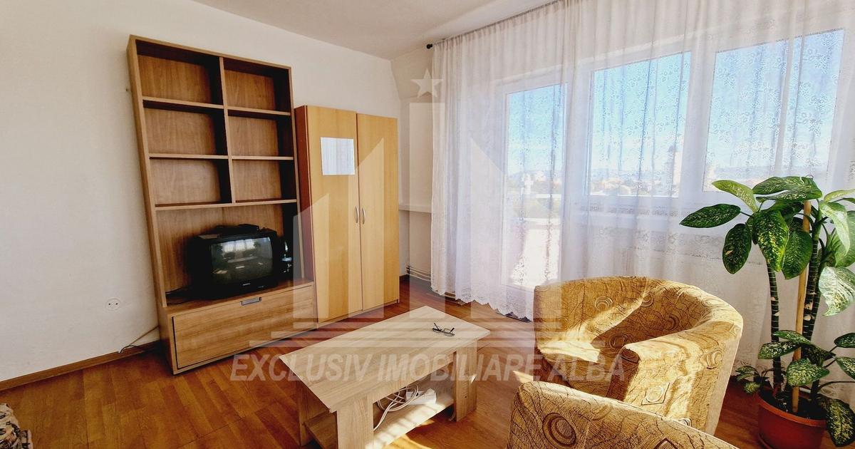 Apartament decomandat cu 2 camere în zona Cetate, Alba Iulia