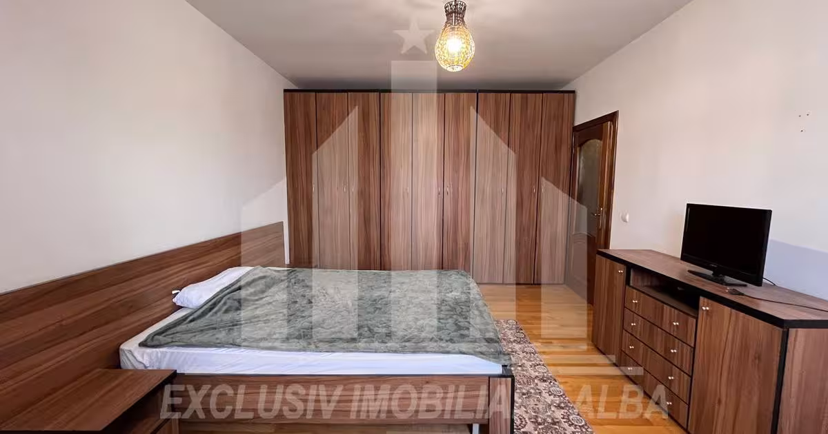 Apartament cu 3 camere în zona Tolstoi, Alba Iulia