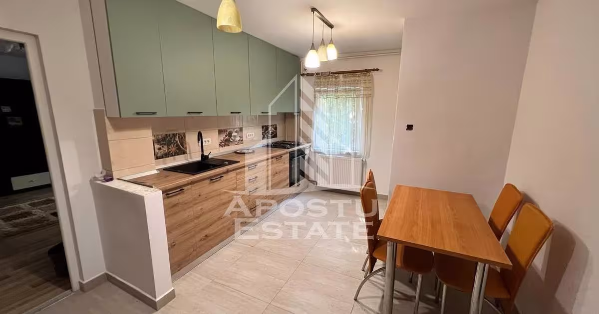 Apartament decomandat cu 3 camere în zona 6 Vânători, Arad