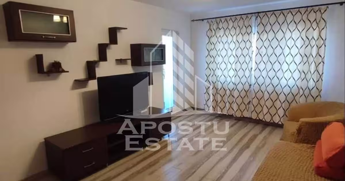 Apartament decomandat cu 2 camere în zona Alfa, Arad