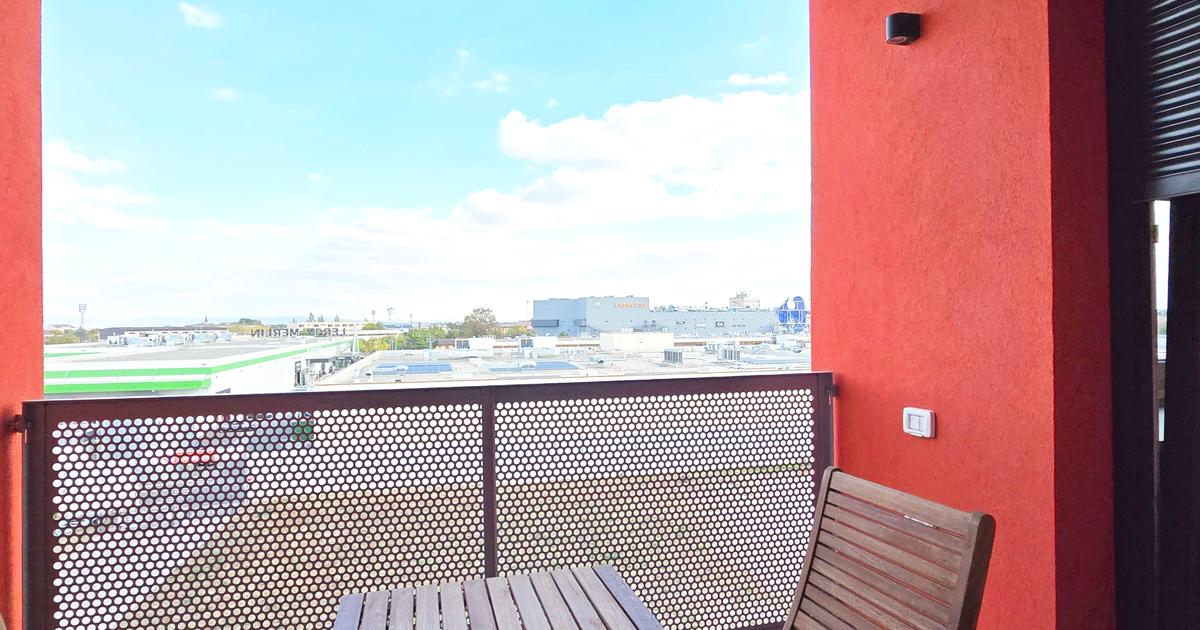 Apartament cu 2 camere în zona Aurel Vlaicu, Arad