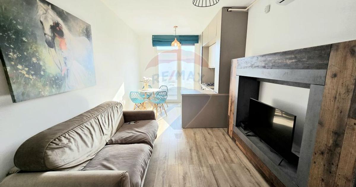 Apartament semidecomandat cu 2 camere în zona Aurel Vlaicu, Arad