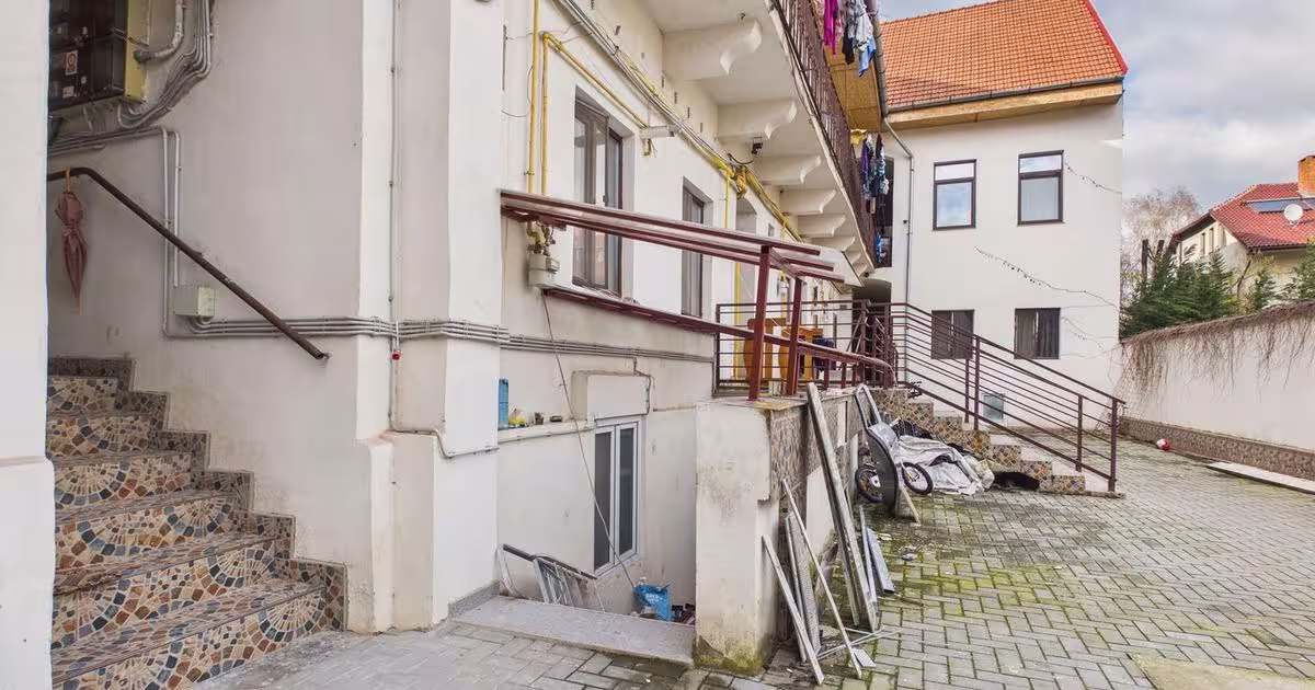 Apartament decomandat cu 3 camere în zona Boul Roșu, Arad