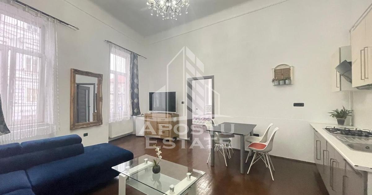 Apartament decomandat cu 2 camere în zona Central, Arad