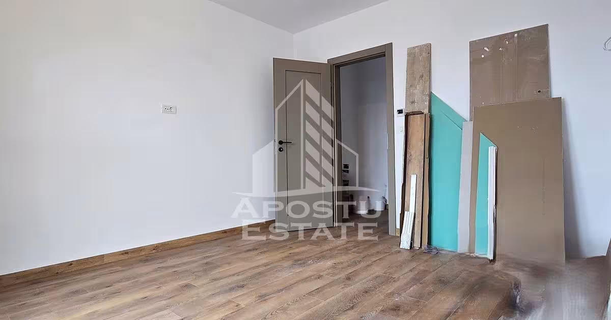 Apartament decomandat cu 3 camere în zona Confecții, Arad