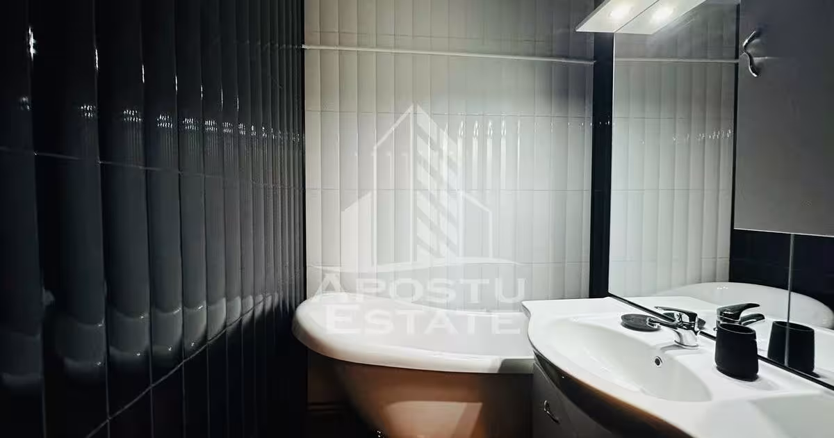 Apartament semidecomandat cu 2 camere în zona Intim, Arad