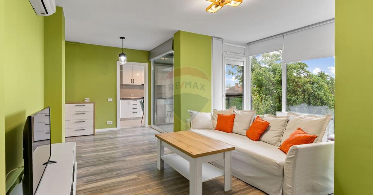 Apartament decomandat cu 3 camere în zona Romanilor, Arad