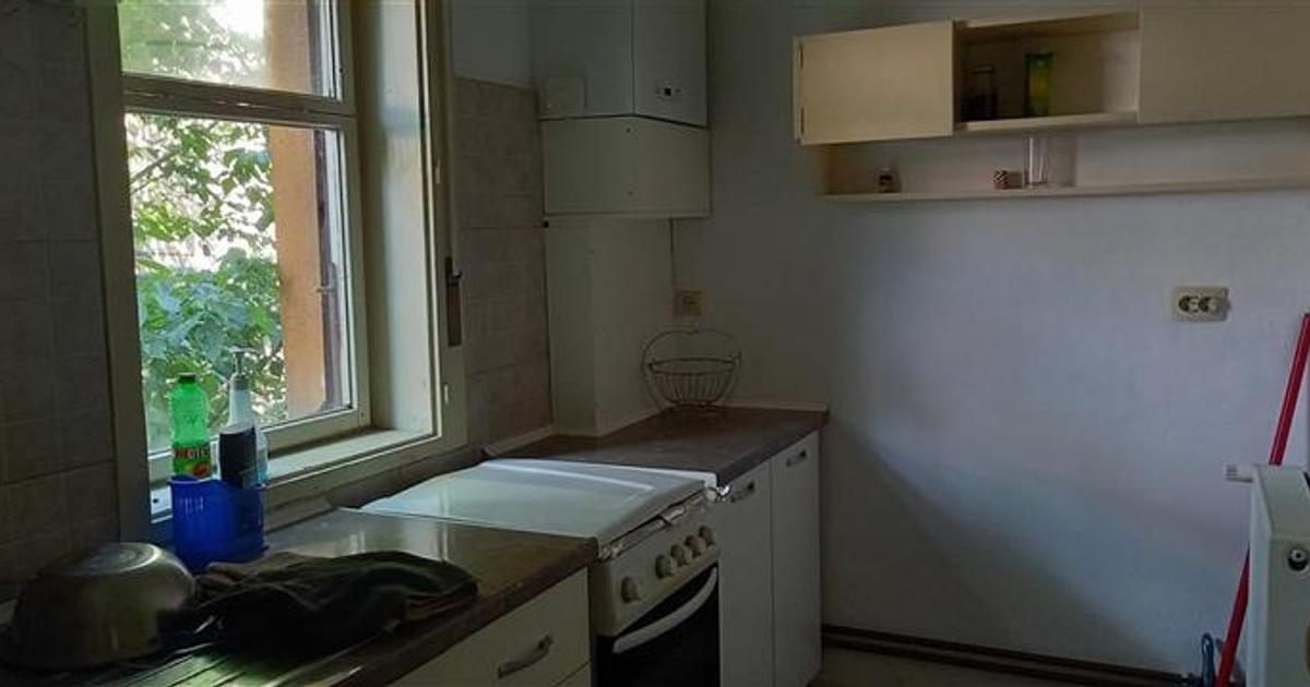 Apartament semidecomandat cu 3 camere în zona Ultracentral, Arad