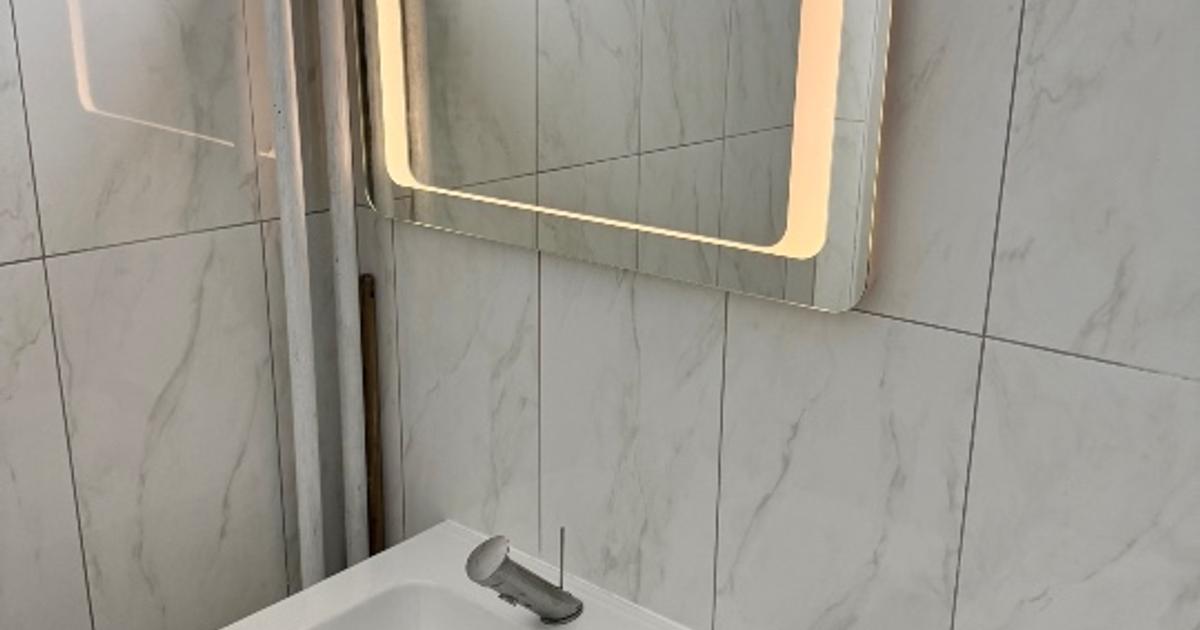 Apartament semidecomandat cu 2 camere în zona Ultracentral, Arad