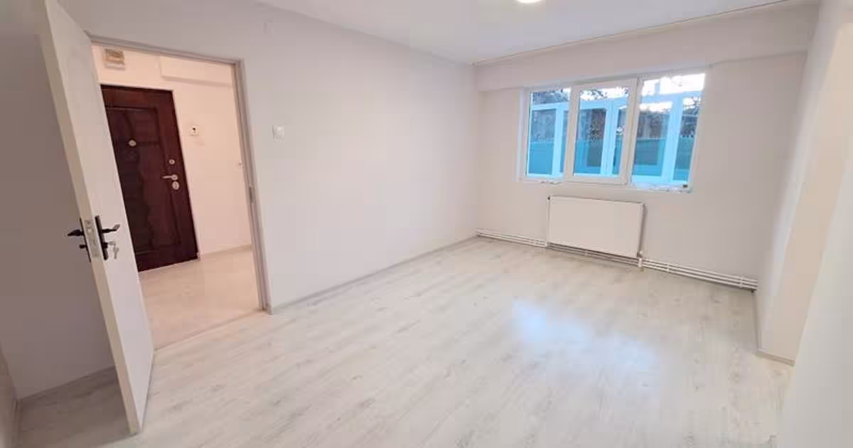 Apartament decomandat cu 3 camere în zona 9 Mai, Bacău