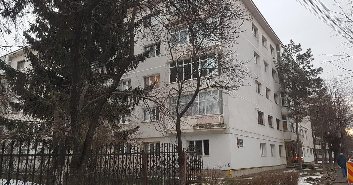 Apartament decomandat cu 2 camere în zona 9 Mai, Bacău