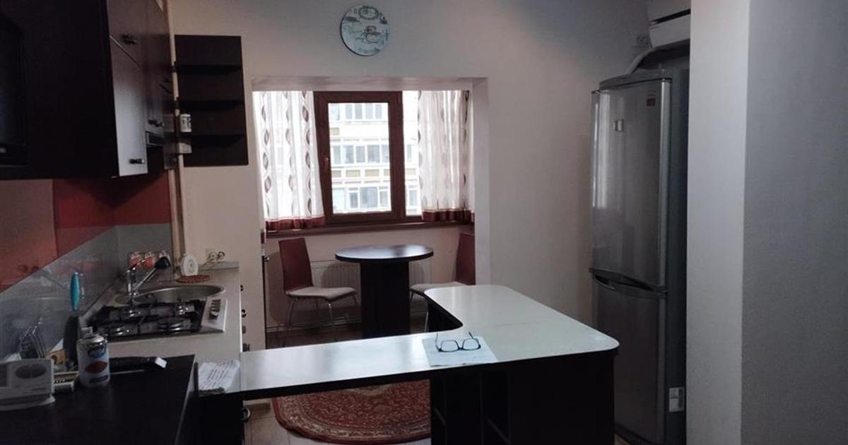 Apartament decomandat cu 2 camere în zona 9 Mai, Bacău