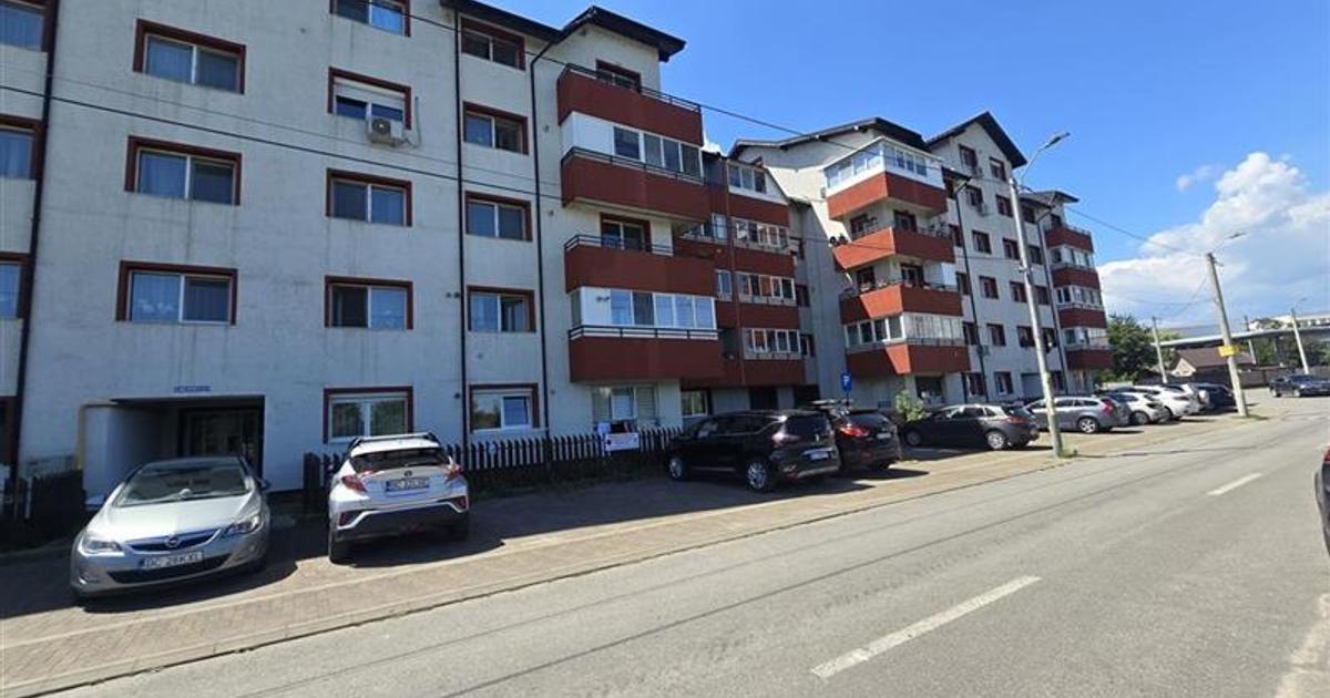 Apartament semidecomandat cu 2 camere în zona 9 Mai, Bacău