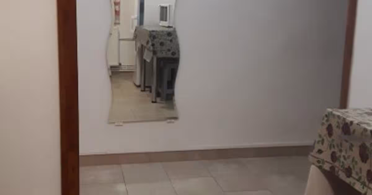 Apartament semidecomandat cu 2 camere în zona Banca Națională, Bacău