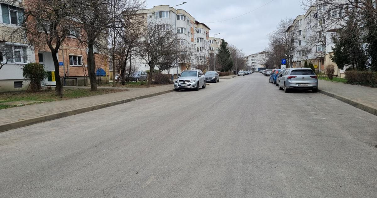 Apartament decomandat cu 3 camere în zona Banca Națională, Bacău