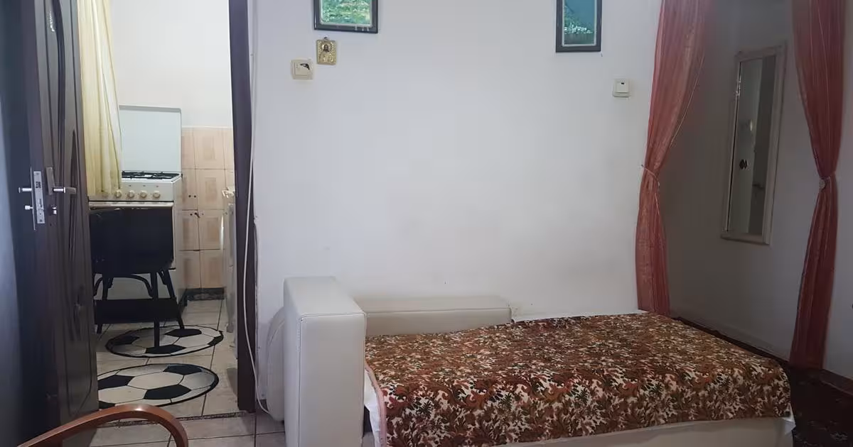 Apartament decomandat cu 2 camere în zona Cornișa, Bacău