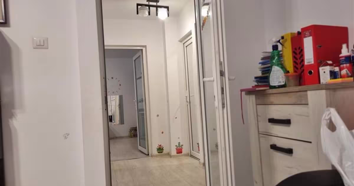 Apartament decomandat cu 2 camere în zona Energiei, Bacău