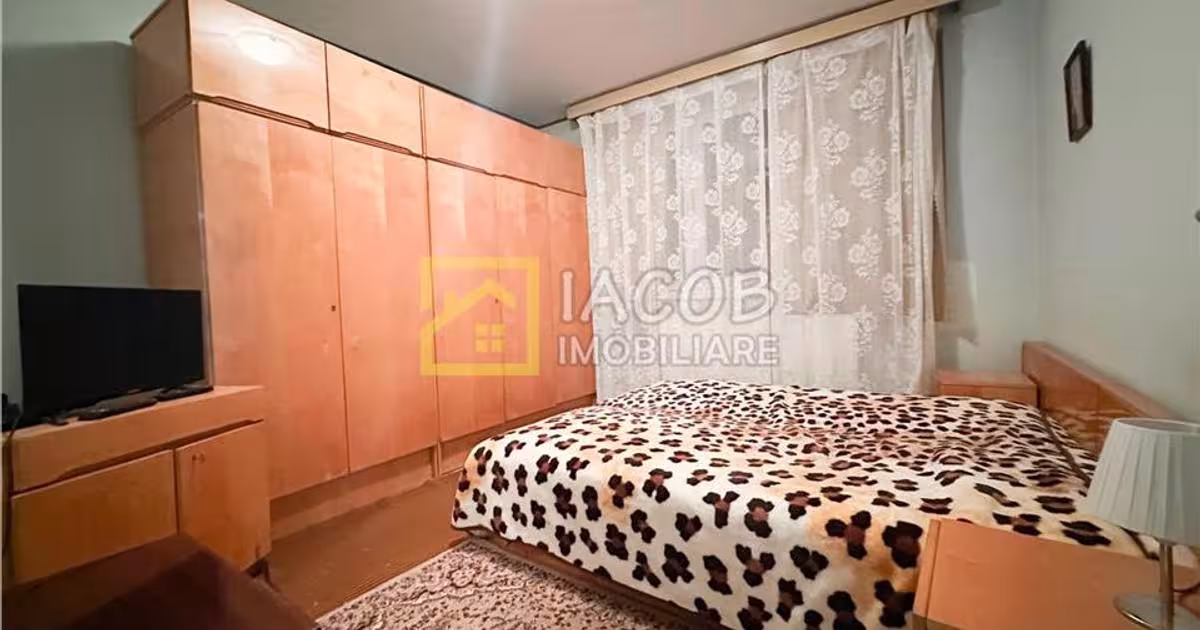 Apartament semidecomandat cu 2 camere în zona Orizont, Bacău