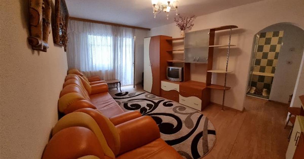 Apartament decomandat cu 2 camere în zona Orizont, Bacău