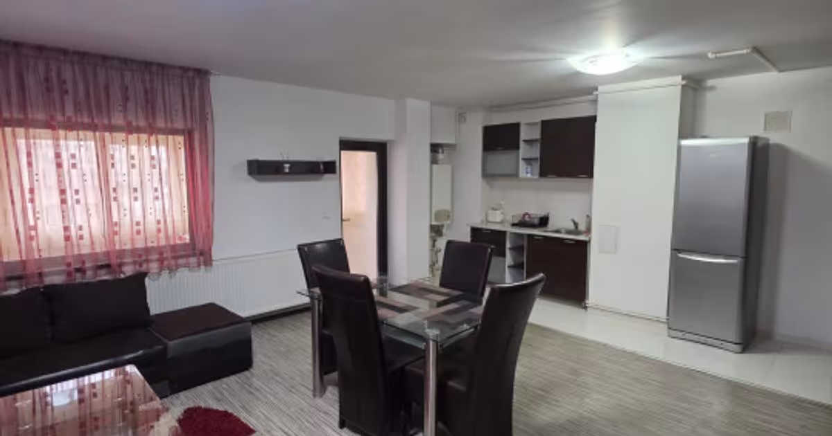 Apartament decomandat cu 3 camere în zona Ștefan cel Mare, Bacău