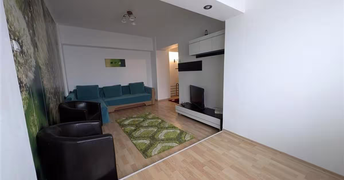 Apartament semidecomandat cu 3 camere în zona Ultracentral, Bacău