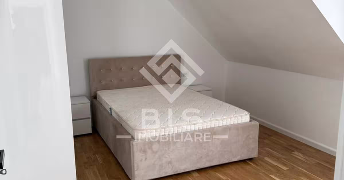 Apartament decomandat cu 4 camere în zona Central, Bistrița