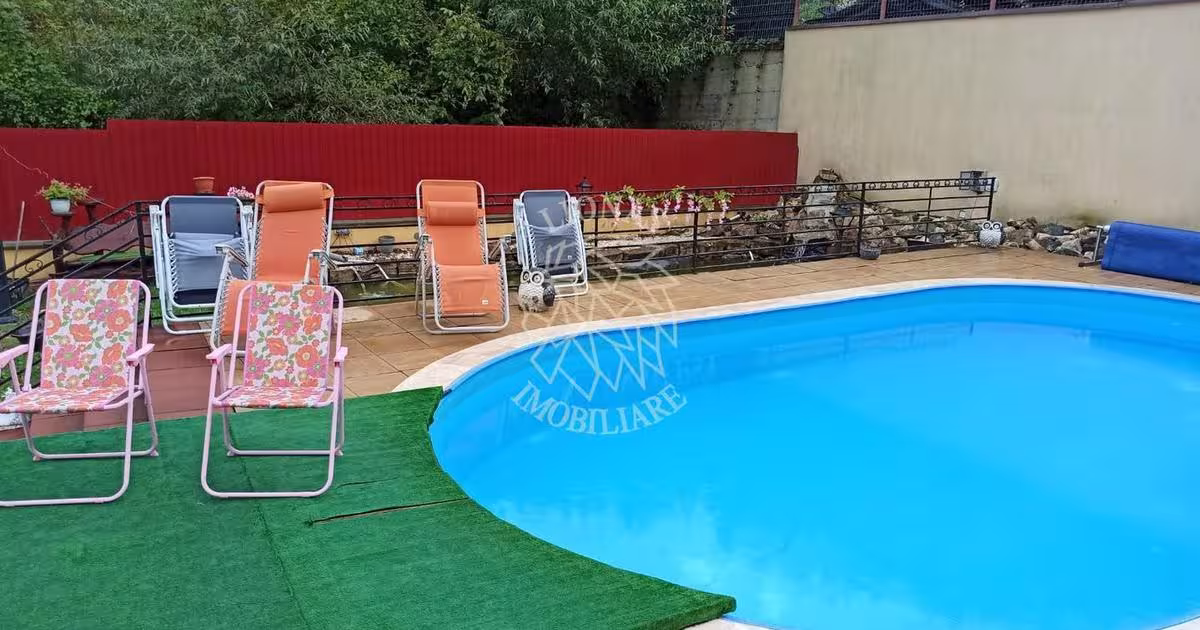 Apartament decomandat cu 3 camere în zona Est, Bistrița