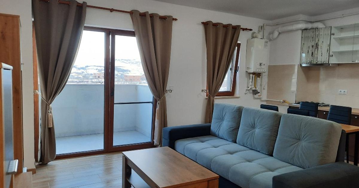 Apartament decomandat cu 2 camere în zona Independenței, Bistrița