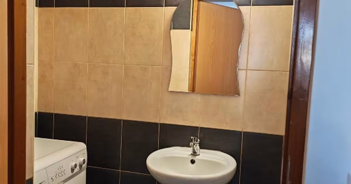 Apartament decomandat cu 2 camere în zona Independenței, Bistrița