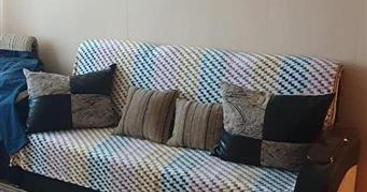 Apartament decomandat cu 2 camere în zona Apollo, Brăila