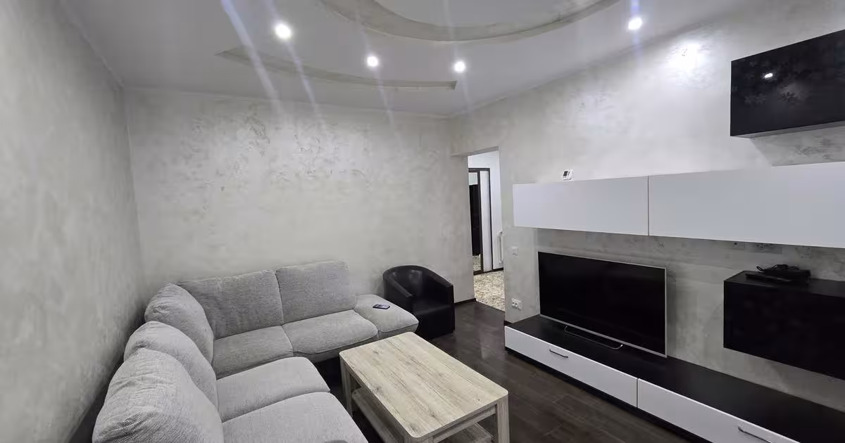 Apartament decomandat cu 2 camere în zona Independenței, Brăila