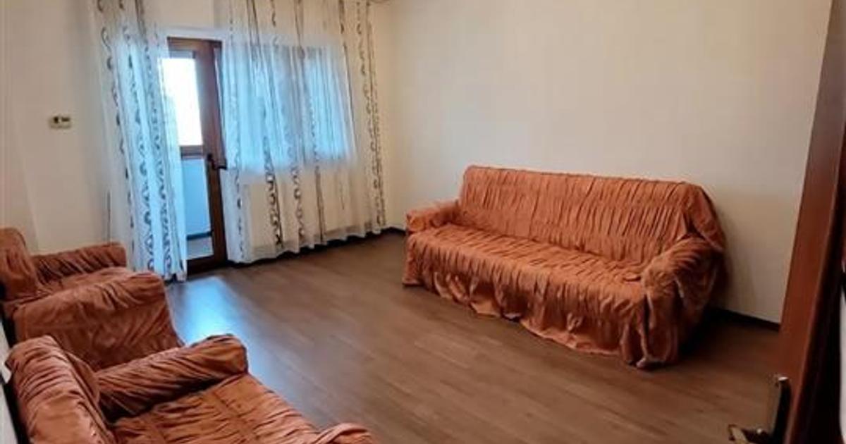Apartament decomandat cu 2 camere în zona Școlilor, Brăila