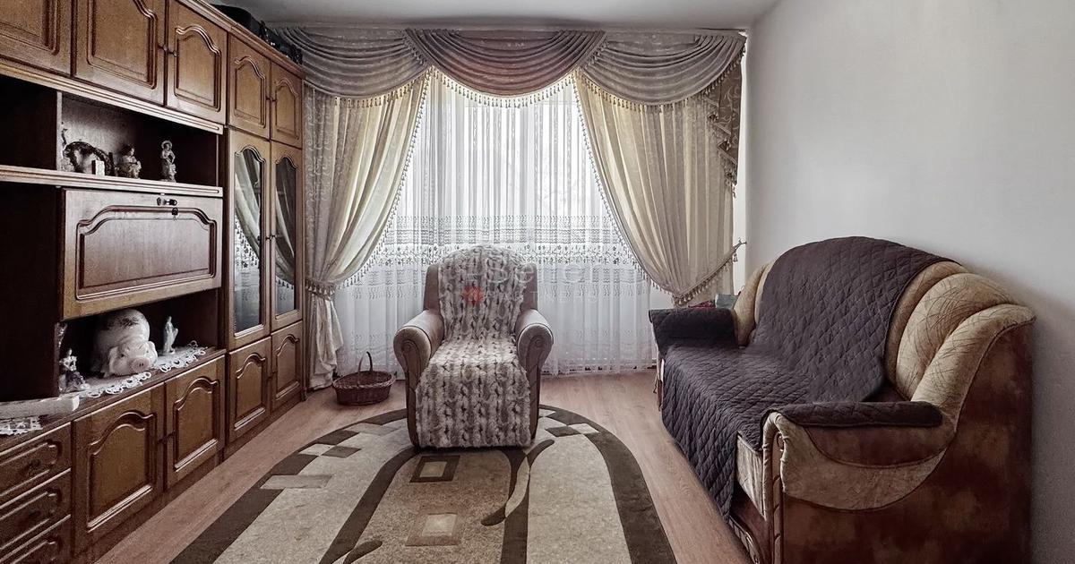 Apartament decomandat cu 3 camere în zona Astra, Brașov
