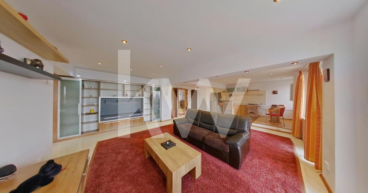 Apartament semidecomandat cu 2 camere în zona Centrul Civic, Brașov