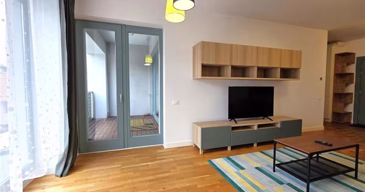 Apartament decomandat cu 2 camere în zona Centrul Istoric, Brașov