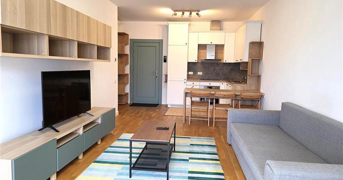 Apartament semidecomandat cu 2 camere în zona Centrul Istoric, Brașov