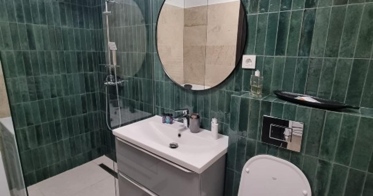 Apartament decomandat cu 4 camere în zona Drumul Poienii, Brașov