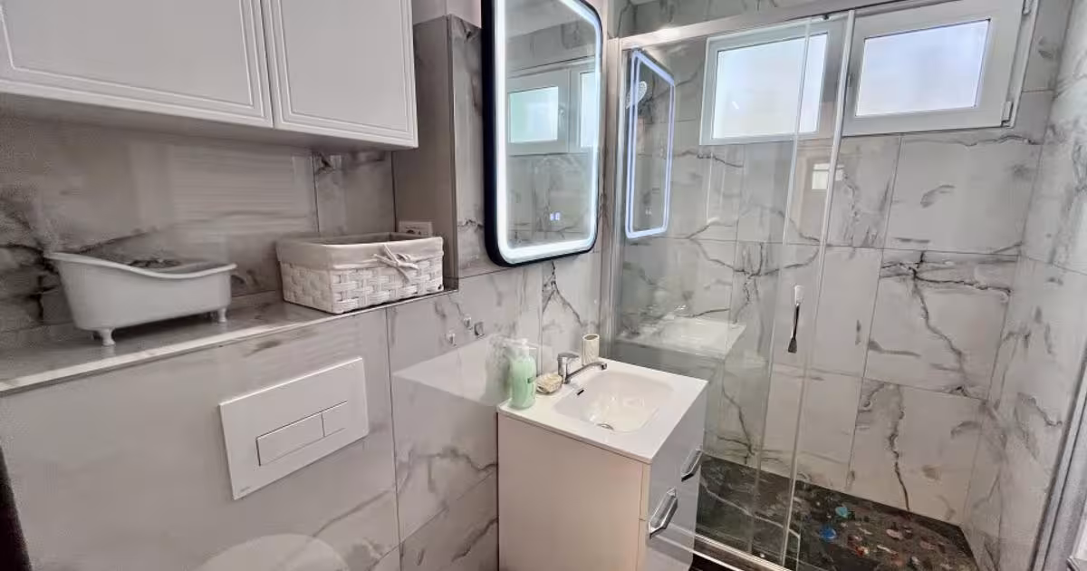 Apartament semidecomandat cu 2 camere în zona Gemenii, Brașov