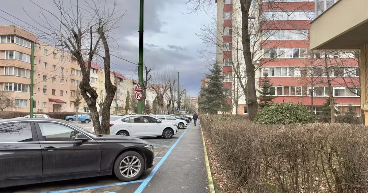 Apartament decomandat cu 2 camere în zona Răcădău, Brașov