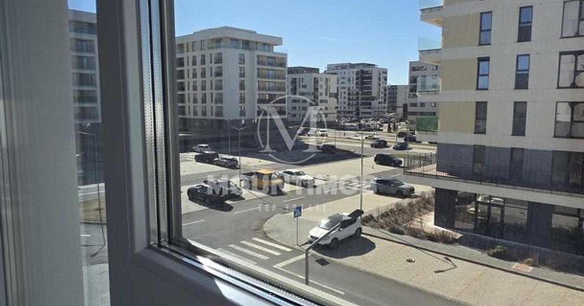 Apartament decomandat cu 2 camere în zona Tractorul, Brașov