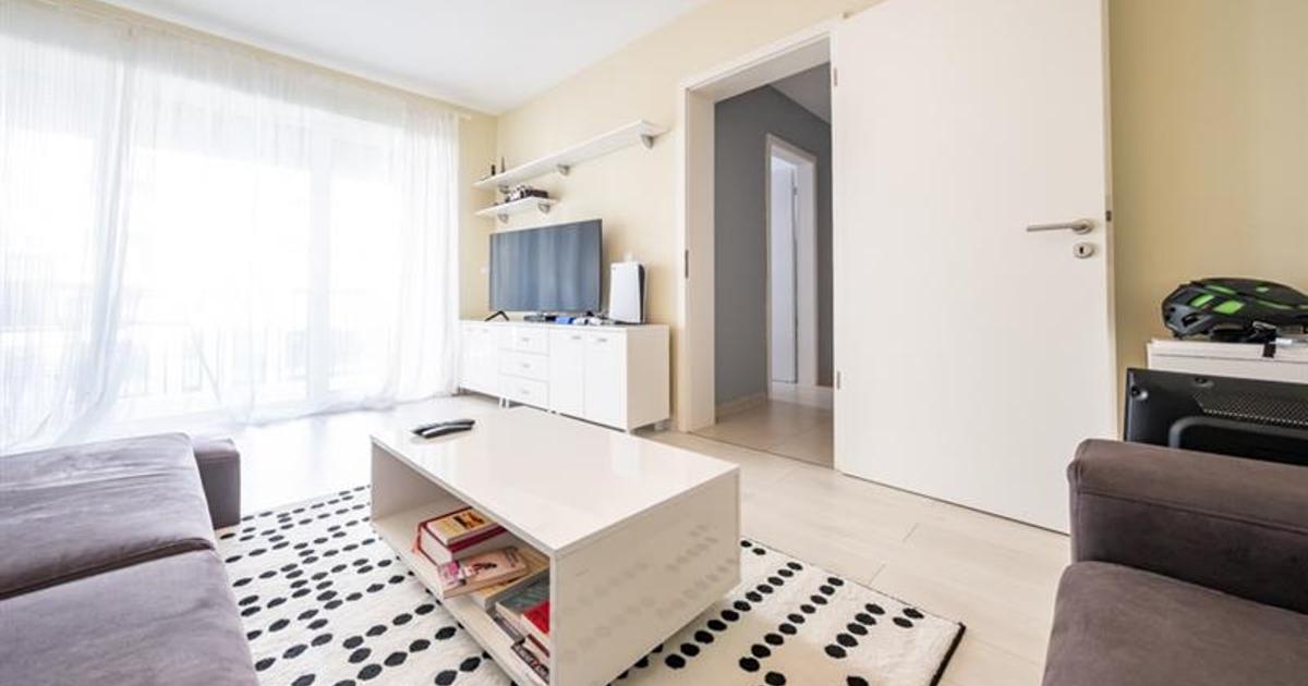 Apartament decomandat cu 2 camere în zona Tractorul, Brașov