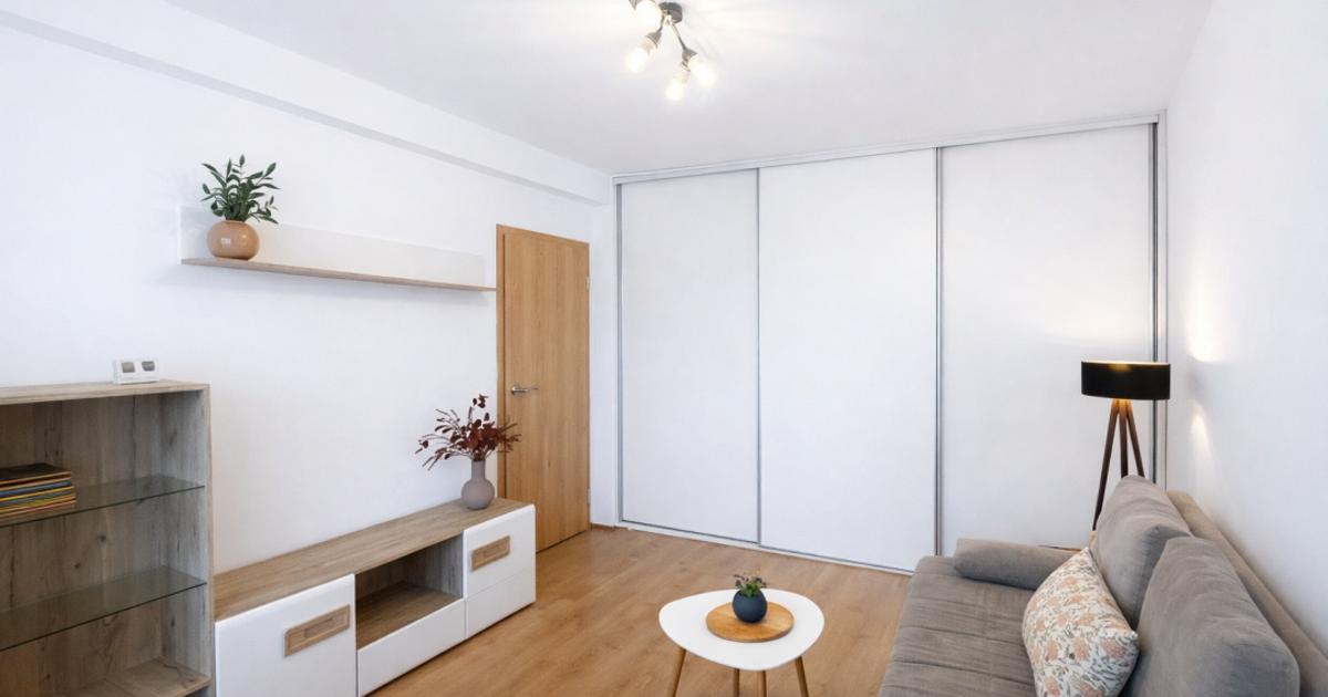 Apartament decomandat cu 2 camere în zona Tractorul, Brașov