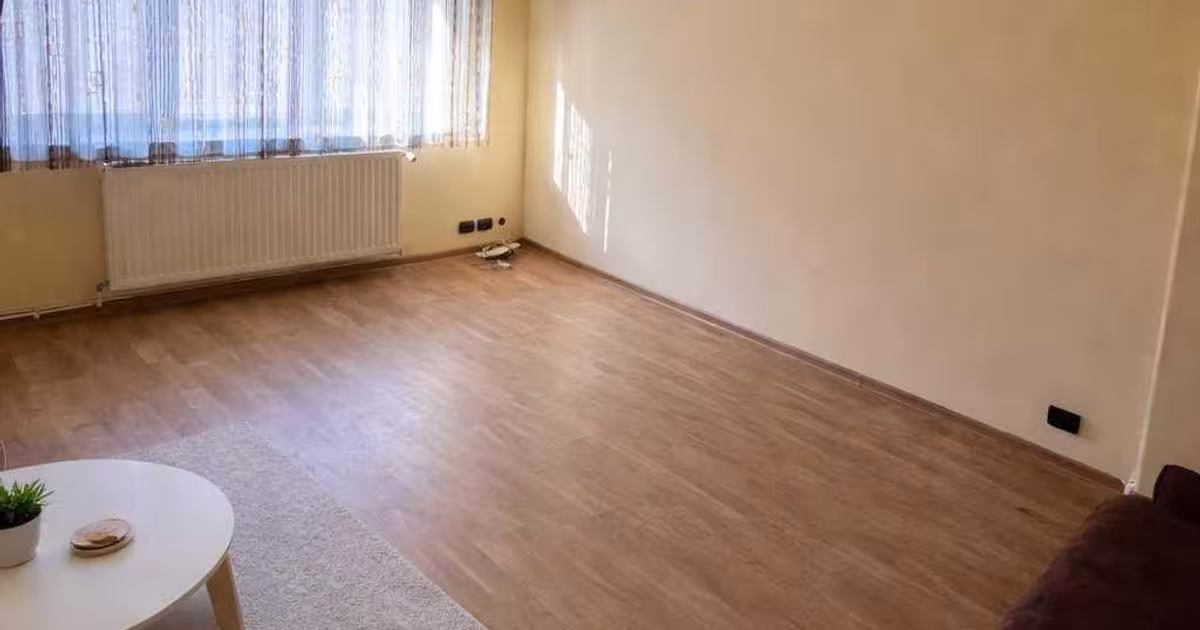 Apartament semidecomandat cu 2 camere în zona Ultracentral, Brașov