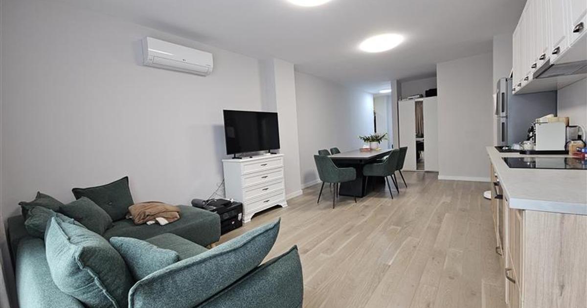 Apartament semidecomandat cu 3 camere în zona Calea Turzii, Cluj-Napoca