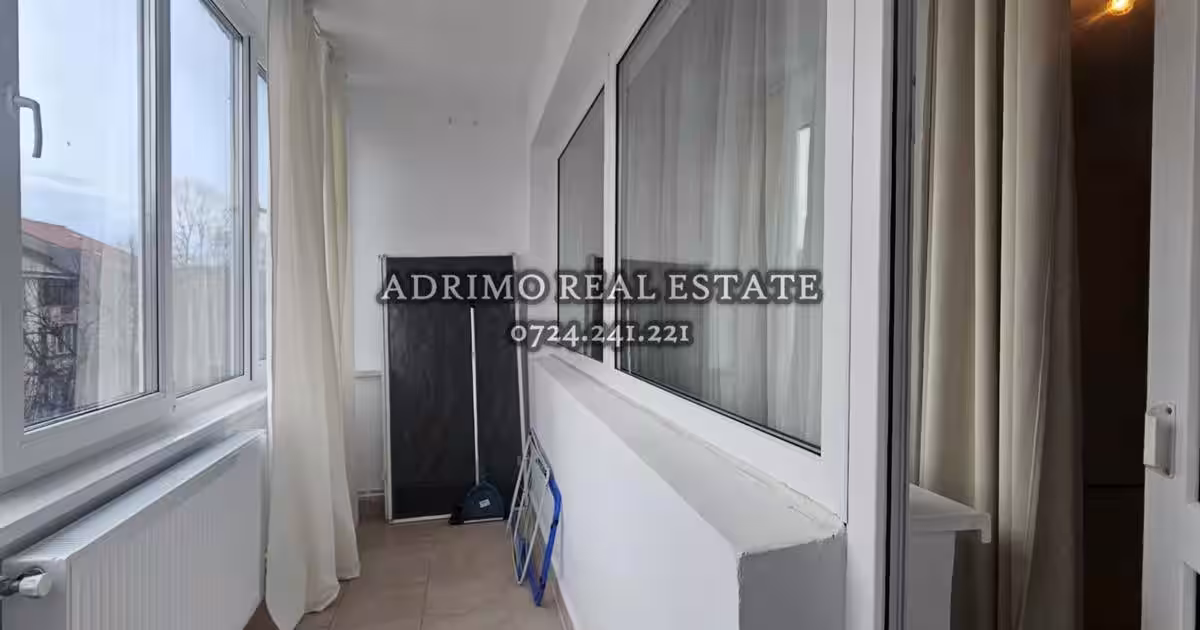 Apartament decomandat cu 2 camere în zona Ultracentral, Constanța