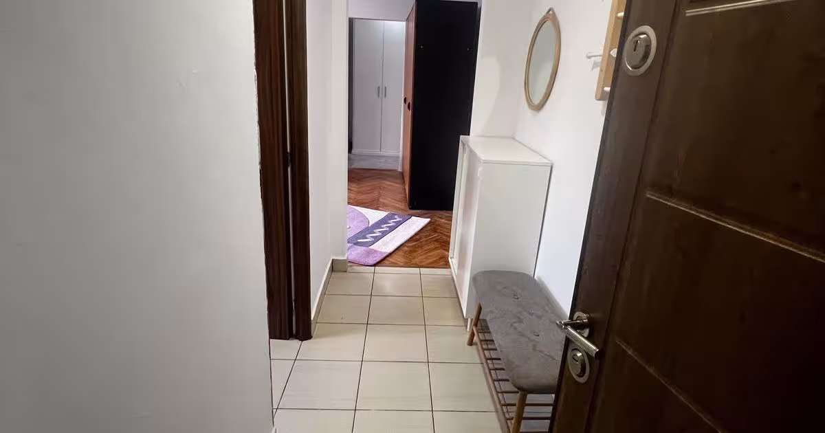 Apartament decomandat cu 2 camere în zona Mărăști, Deva