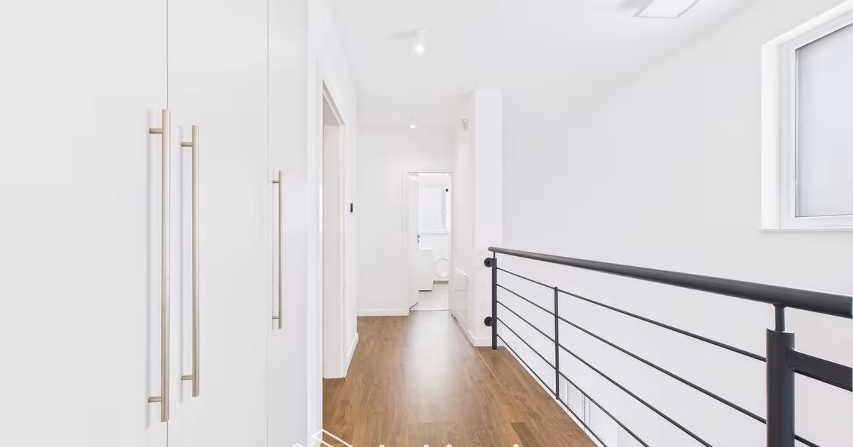 Apartament decomandat cu 4 camere în Dumbrăvița