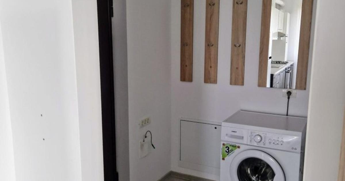 Apartament decomandat cu 2 camere în Dumbrăvița